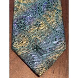 Gianfranco Italy Green Gold Purple Hand Made 100% Microfiber Men’s Neck Tie